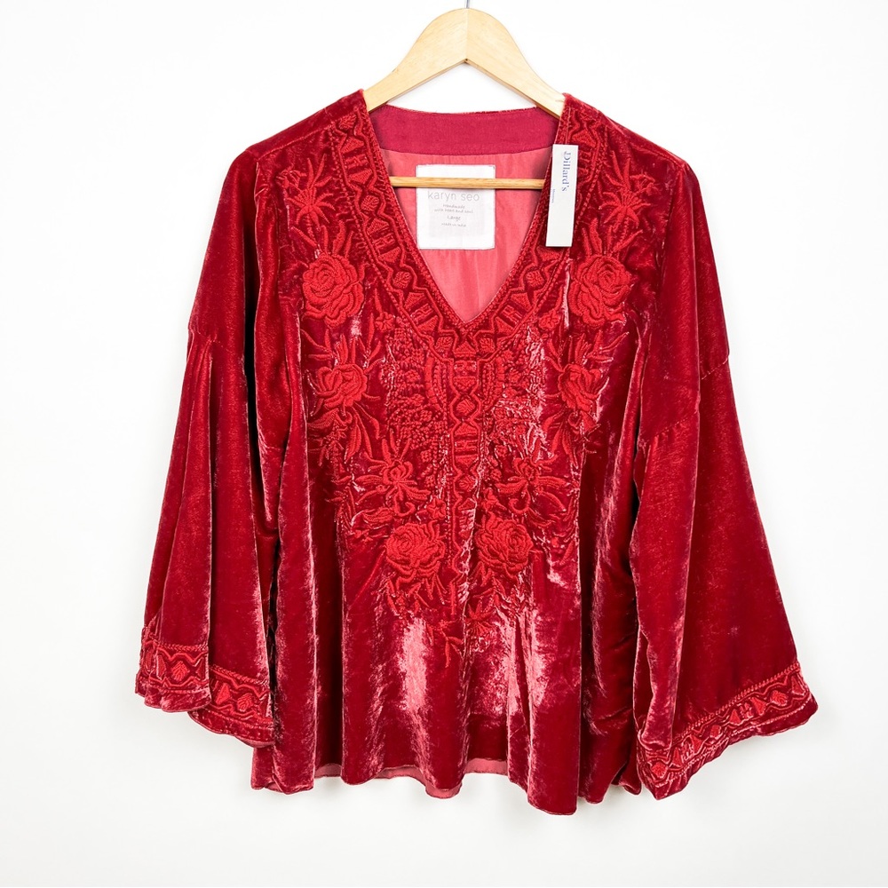NEW Karyn Seo Carmen 3/4 Bell Sleeve Embroidered Velvet V-Neck Top size large